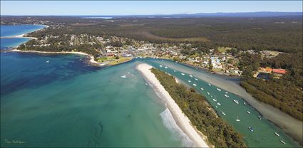 Huskisson - NSW T (PBH4 00 9890)